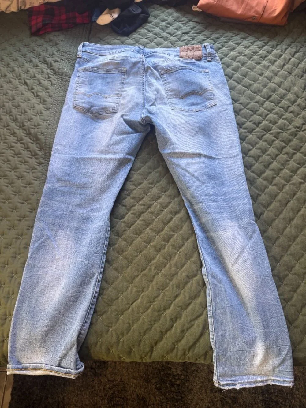 American Eagle Outfitters distressed slim